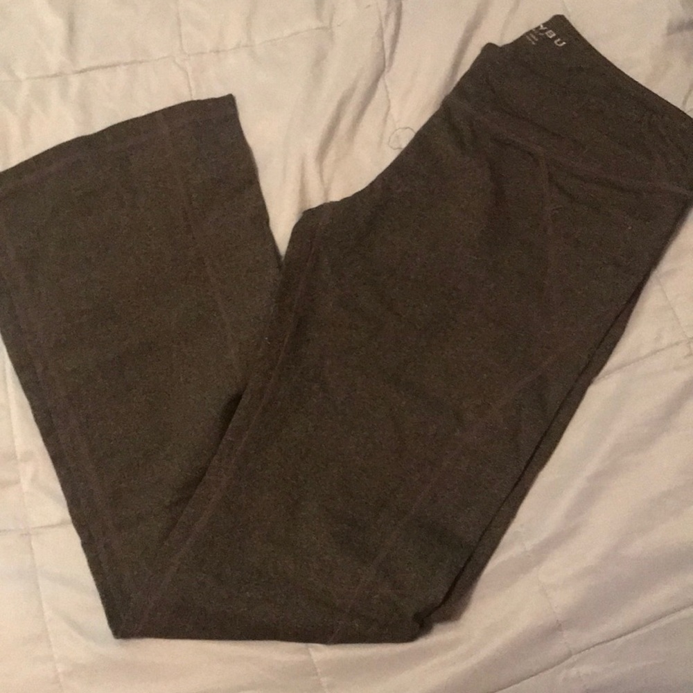 Gray yoga pants